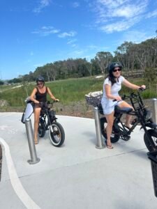 Byron-Ezriderz-bike-shop-hire-rental-e-bike